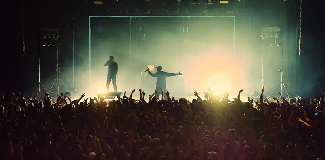 Ile trwa koncert problemu? Odkryj długość występu PRO8L3M