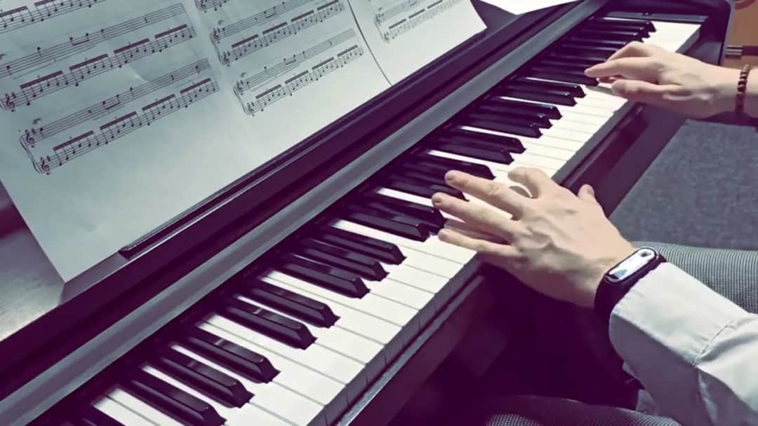 Muzyka z filmu Kochaj i tańcz - odkryj najlepsze utwory i emocje